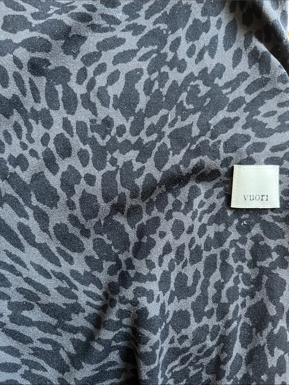 Vuori womens black